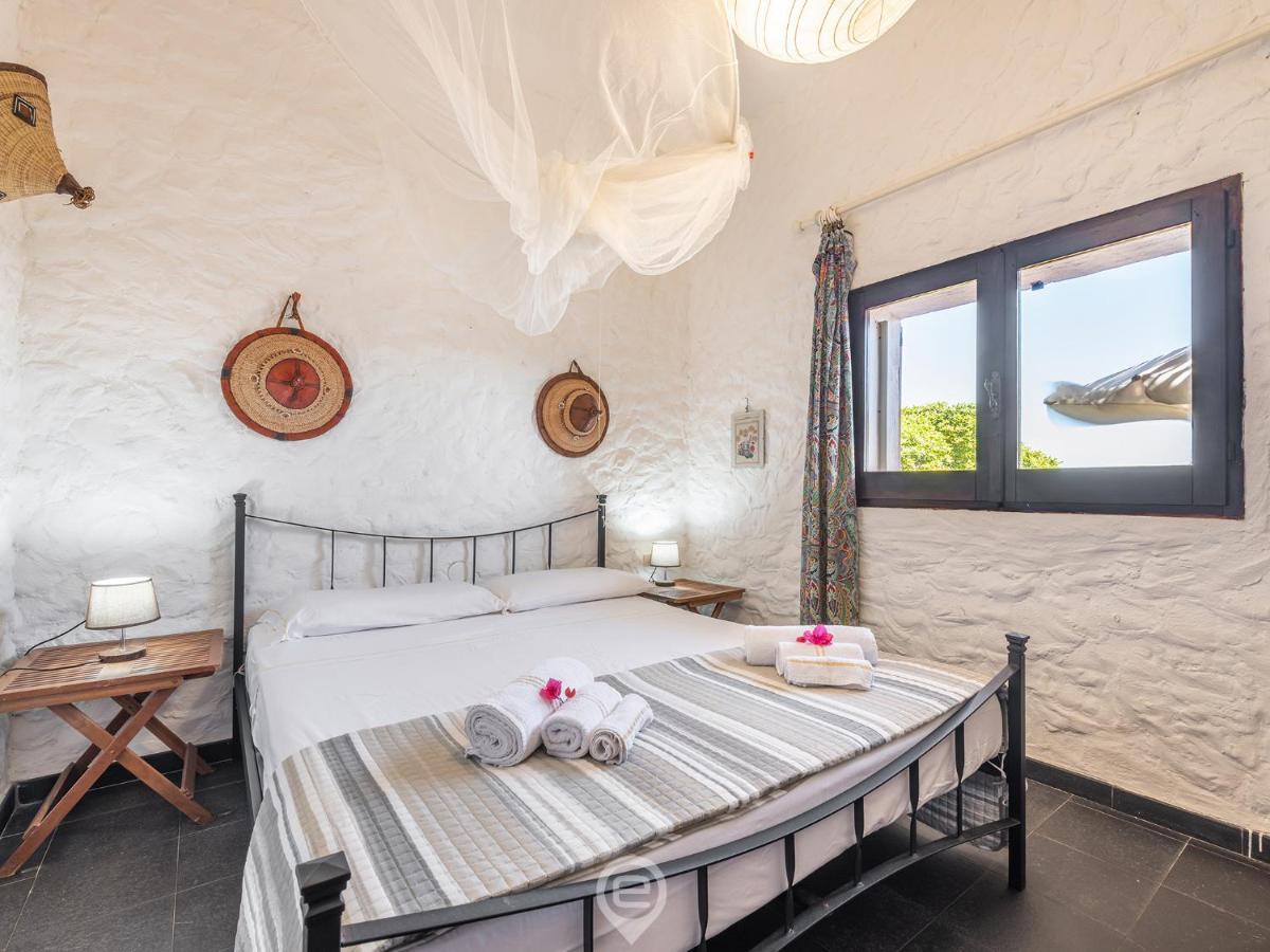 House Eleonora Villa Cala Sapone Екстериор снимка