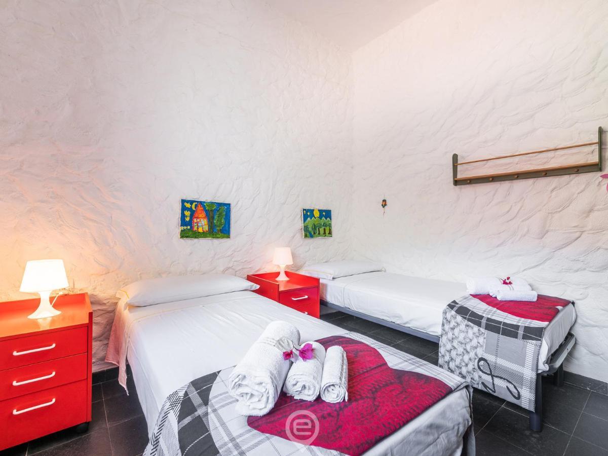House Eleonora Villa Cala Sapone Екстериор снимка