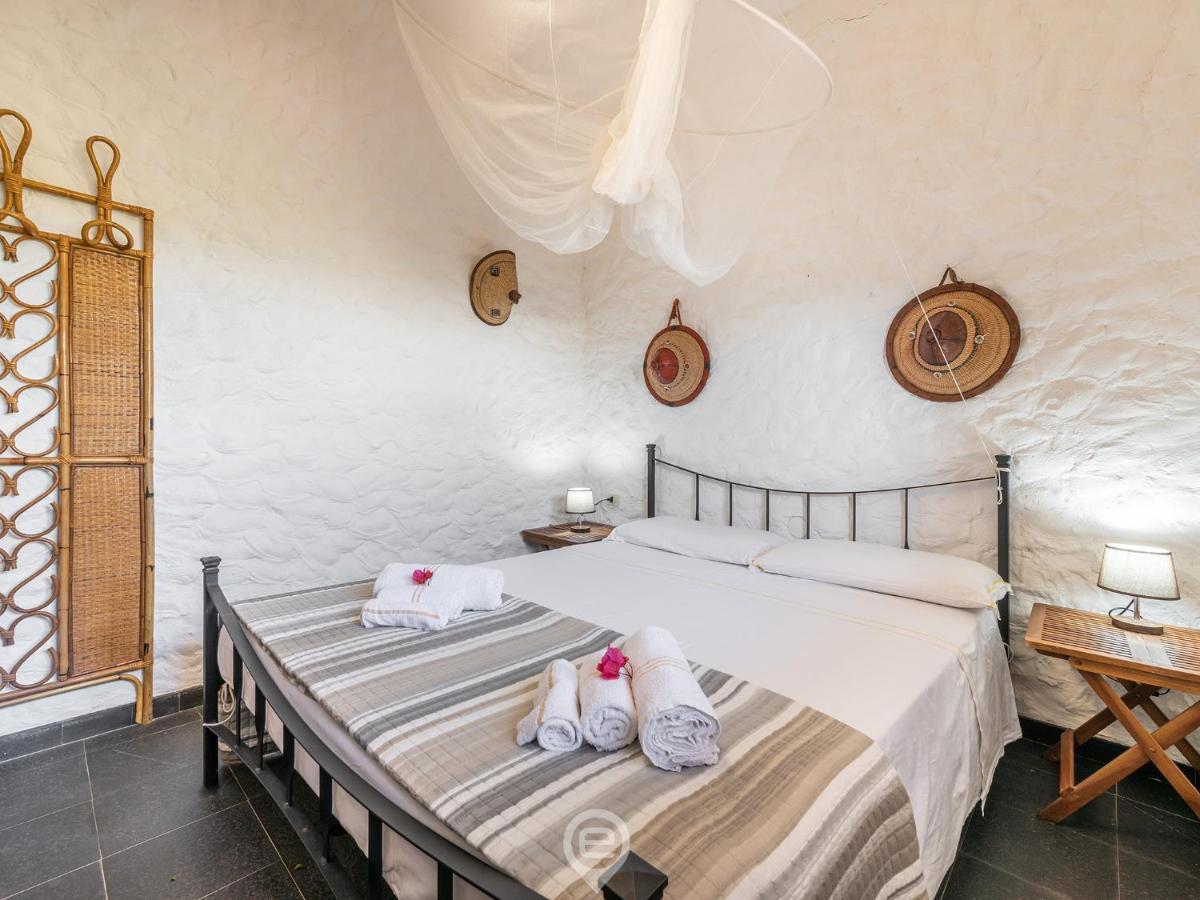 House Eleonora Villa Cala Sapone Екстериор снимка